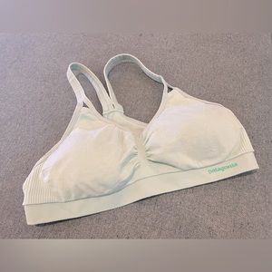 Patagonia barely bra